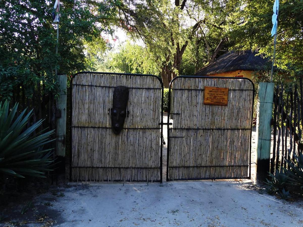 Discovery Bed And Breakfast Maun Buitenkant foto